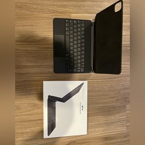 Apple Magic Keyboard